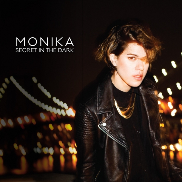 Monika « Secret in the dark »