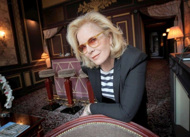Sylvie Vartan : Je suis une diaspora bulgare toujours entre deux avions