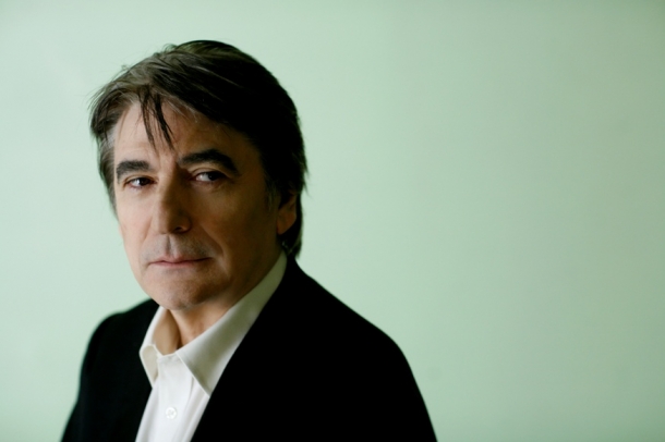 Serge lama : « Le Vatican est une entreprise comme une autre »