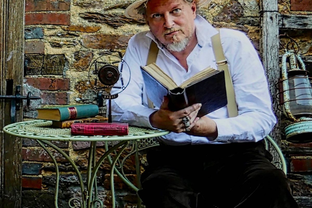 Au contoir du presbytère : Un livre de Ronan Manuel