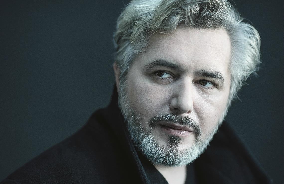 Crédit illimité, un roman de Nicolas Rey